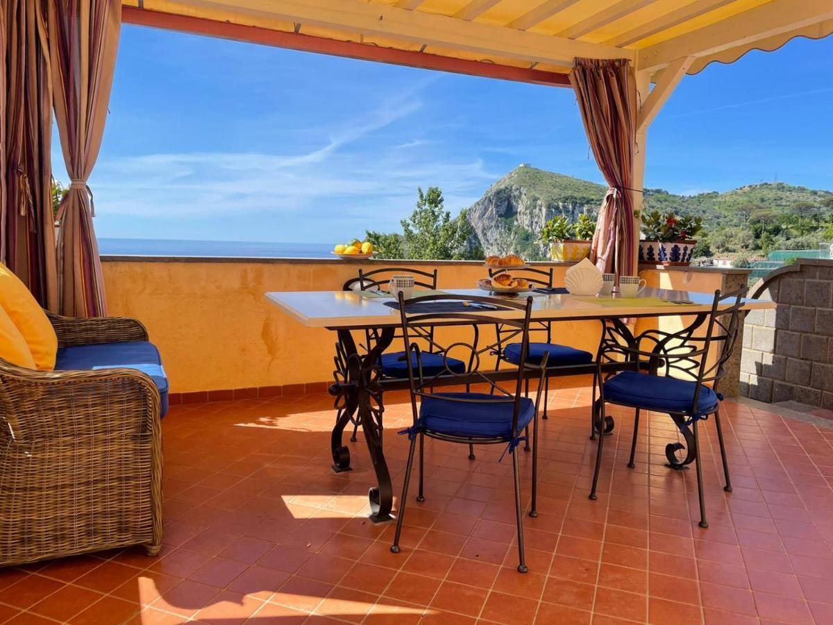Casa Vacanza Villa Girasole Massa Lubrense Εξωτερικό φωτογραφία